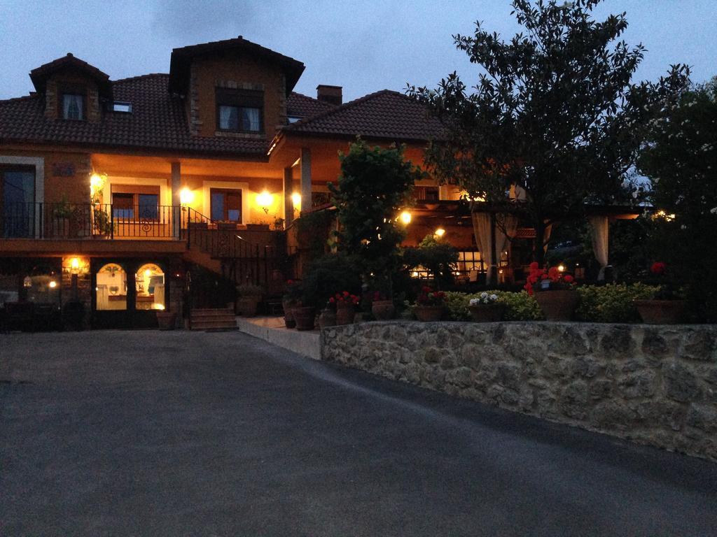 Hosteria Las Fuentes Rubayo Εξωτερικό φωτογραφία